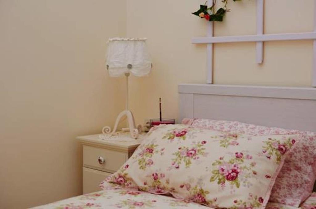 Romantic Apartment On Rynok Square With Air-Conditioning Lviv Rum bild