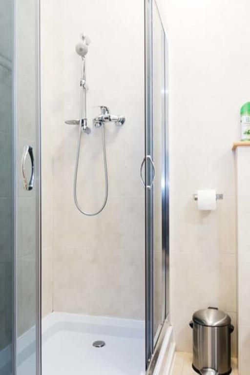 Romantic Apartment On Rynok Square With Air-Conditioning Lviv Rum bild