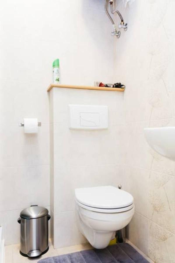 Romantic Apartment On Rynok Square With Air-Conditioning Lviv Rum bild